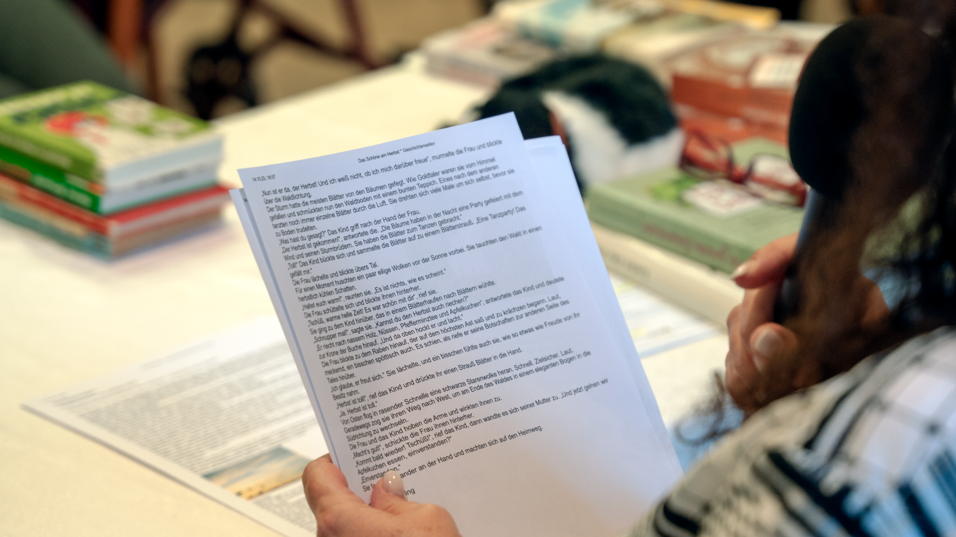 Vorlesen berührt: Gemeinsam Geschichten erleben vorlesen senioren