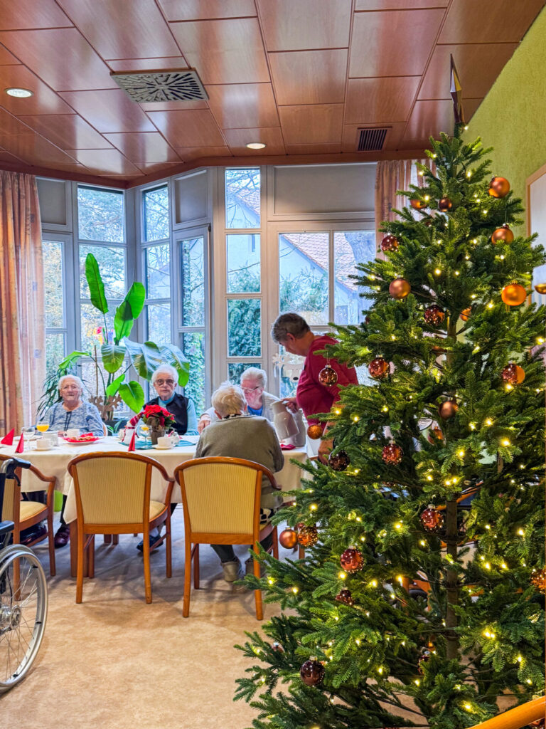Nikolaus im Seniorenzentrum | DSK Eisenberg