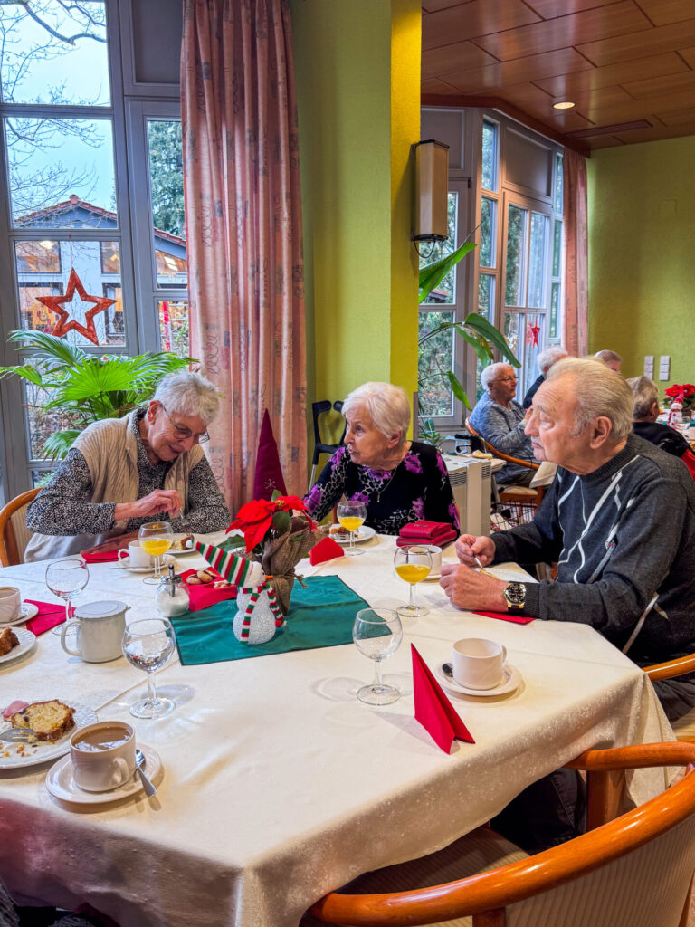 Nikolaus im Seniorenzentrum | DSK Eisenberg