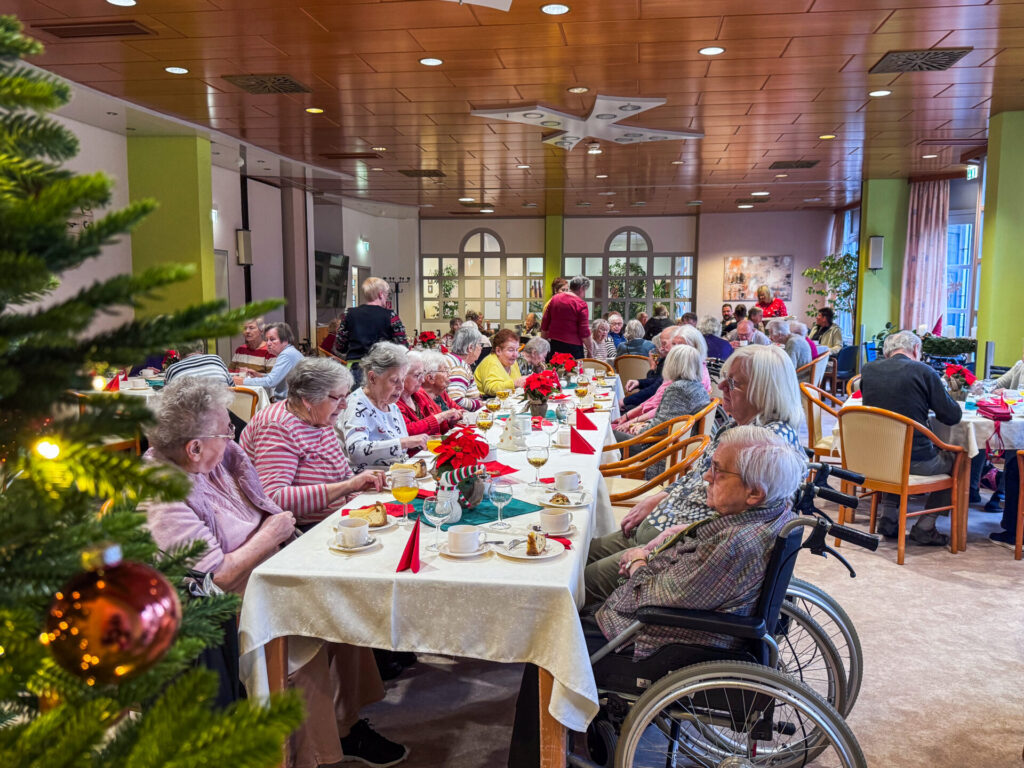 Nikolaus im Seniorenzentrum | DSK Eisenberg