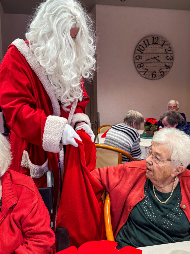 Nikolaus im Seniorenzentrum | DSK Eisenberg